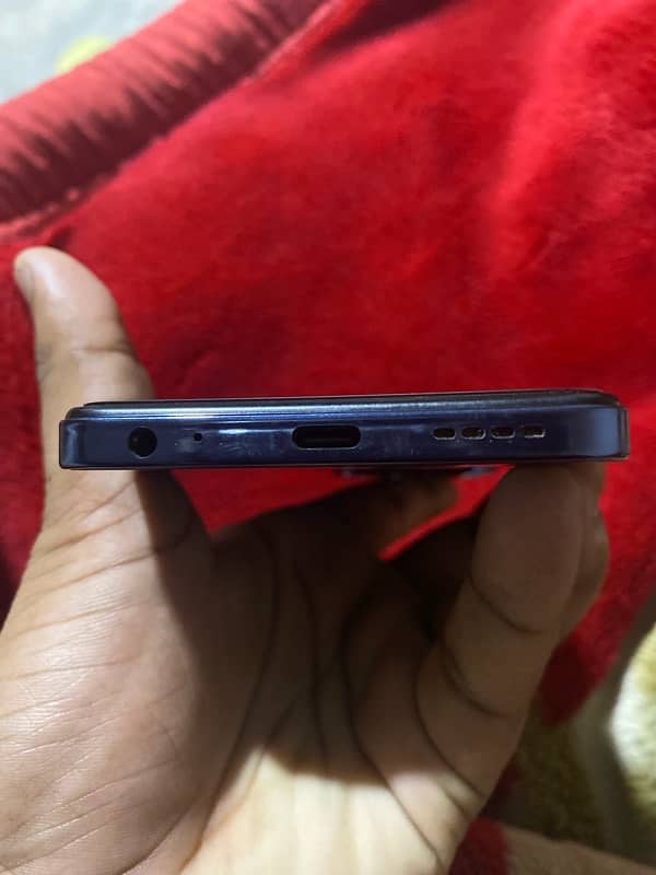 Infinix Hot 40i 3