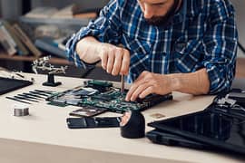 Mobile and Laptop Repairing in front of Mall of Multan