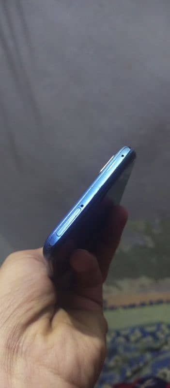 y31 vivo 8/10 5