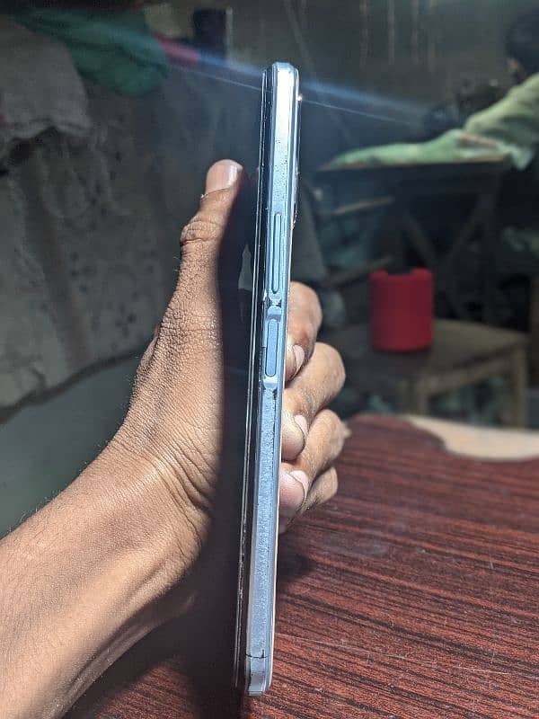 Infinix smart 6 And vivo y21 3