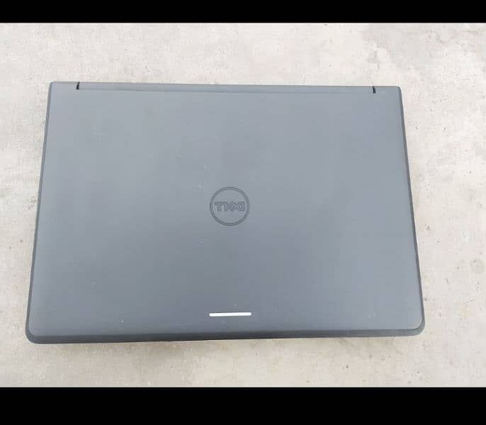 Dell touch screen 8/320 gb 0