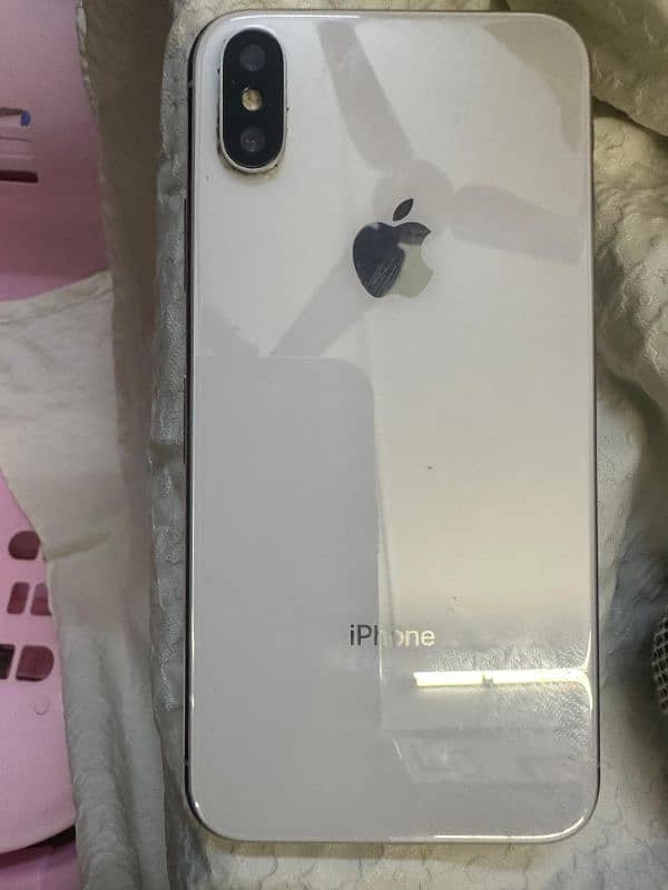 iPhone X white clr 1