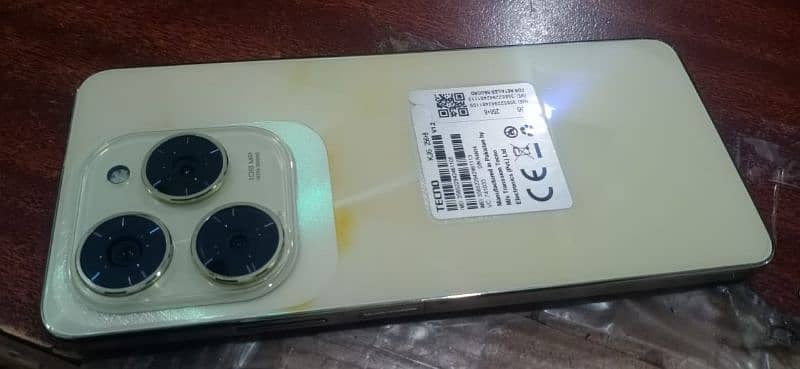 Tecno spark 20 PRO with complete box witn in warranty 8 months 2