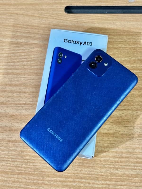 Samsung Galaxy A03 3/32gb 0