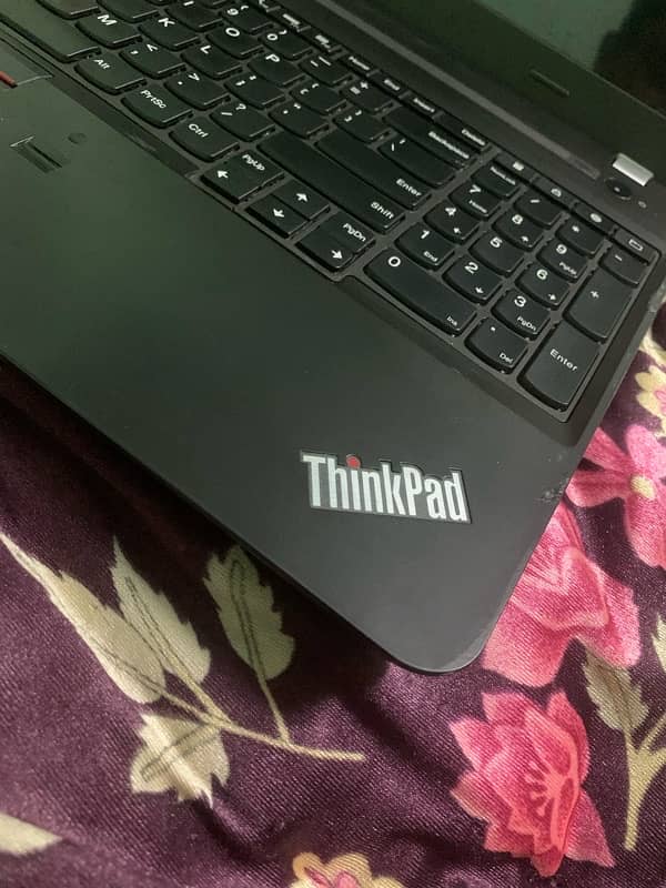 lenovo Thinkpad E560-i5,6th Gen 8/256 1