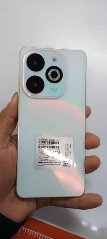 Infinix smart 8 pro 3