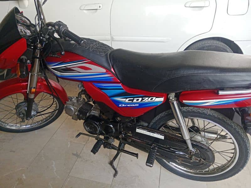 Honda cd 70 dream 3