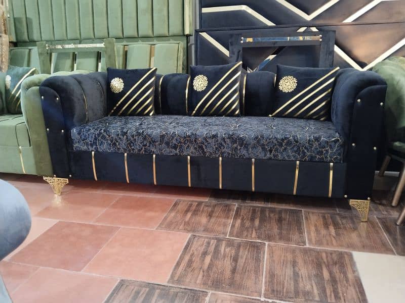 corner Sofa / L shaped corner sofa / 3,2,1 Six seated sofa / 11