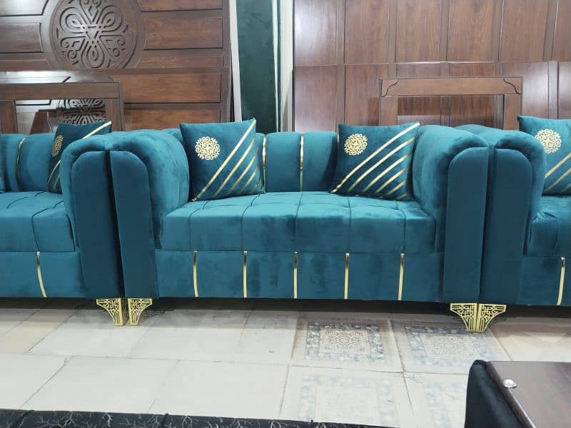 corner Sofa / L shaped corner sofa / 3,2,1 Six seated sofa / 18