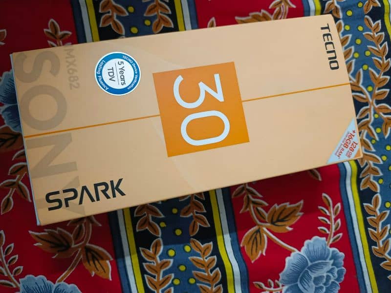 Tecno spark 30 8