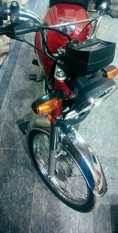 Honda CD-70 for sell 6