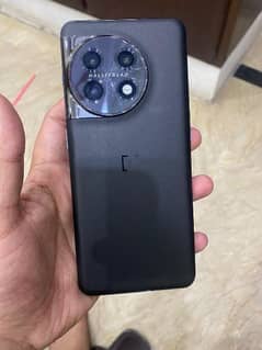 ONE PLUS 11 5G (PTA approved) URGENT SALE