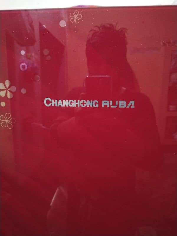 Changhong Ruba  CHR. DD389GDR GLLASS 1