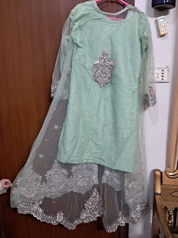 wedding dresses in good condition 2