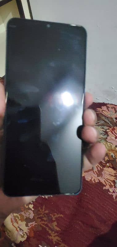 Samsung galaxy a12 in good condition 4