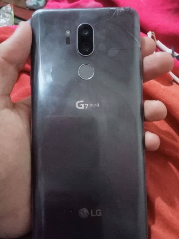 lg g7 6/64 4