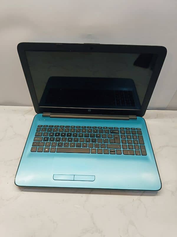 HP AMD-A6 8Gb 256Gb 15.6" All Ok With Warranty 0