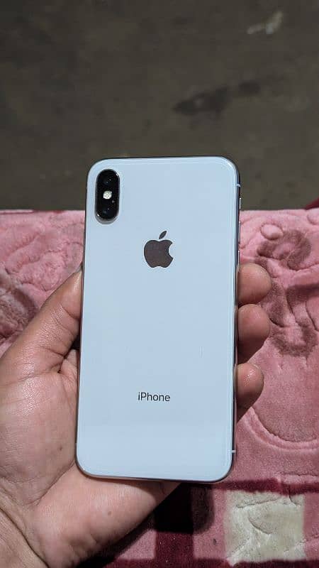 Iphone x jv 64 gb health 85 screen Chang face id okay 3