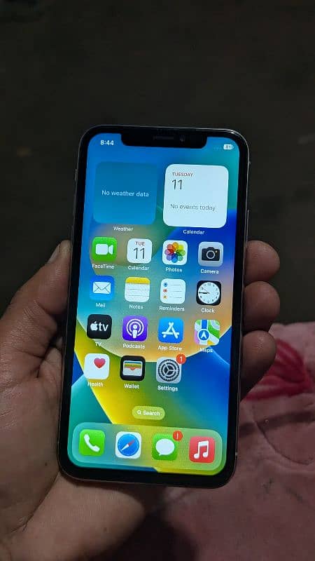 Iphone x jv 64 gb health 85 screen Chang face id okay 7