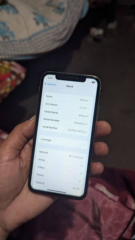 Iphone x jv 64 gb health 85 screen Chang face id okay 8