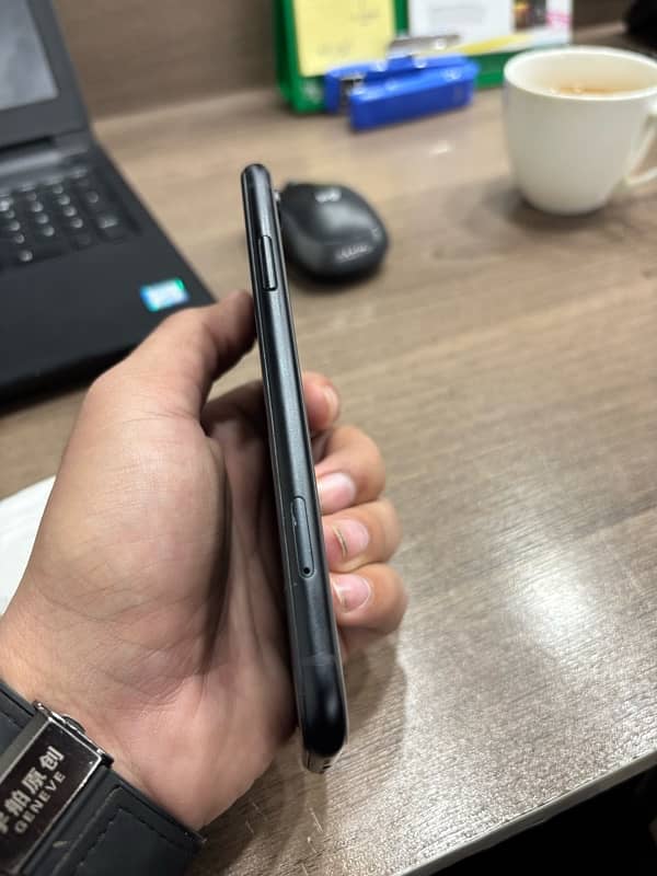 iphone XR 256 GB FU 1