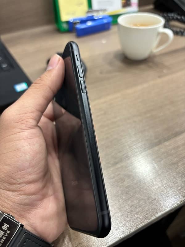 iphone XR 256 GB FU 2