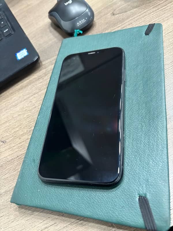 iphone XR 256 GB FU 5