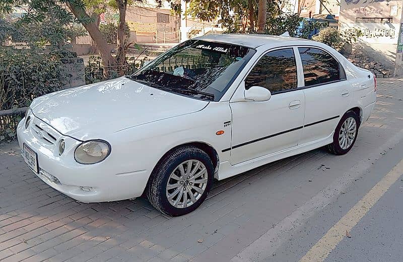 KIA Spectra 2003 4