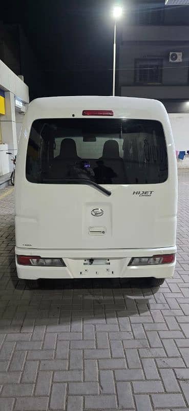 Daihatsu Hijet 2019 6