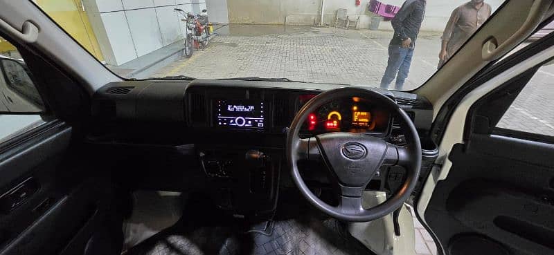 Daihatsu Hijet 2019 10