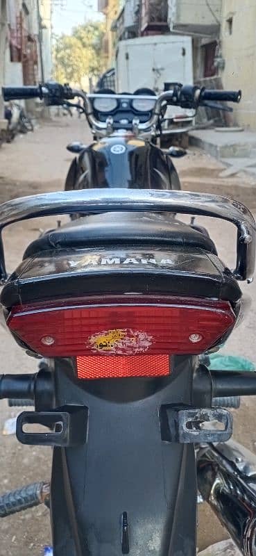 Yamaha YBR 125G sealed enjen jenion condition 10/10 17