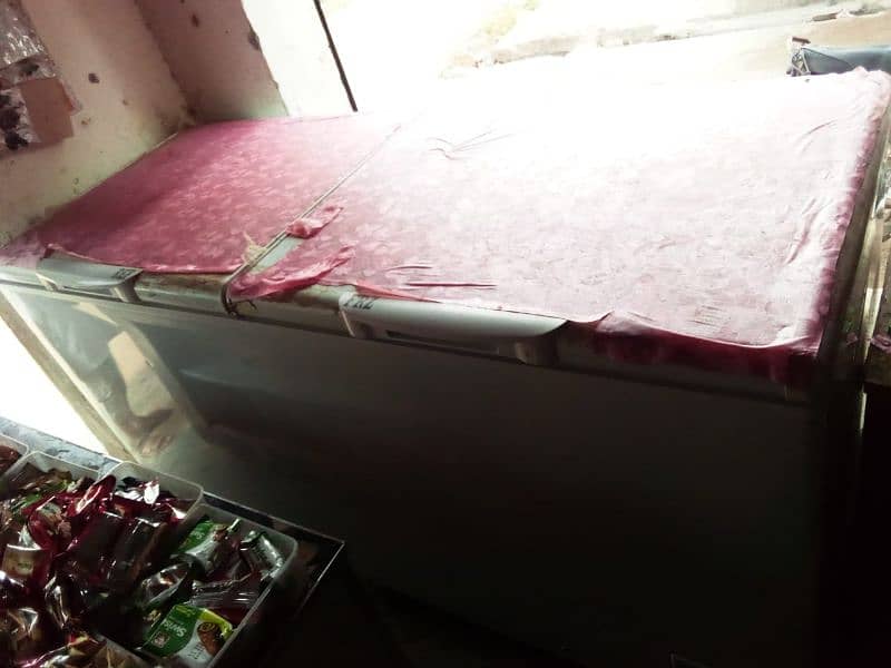 Hair depfreezer dabal door model number . . . HDF535fc good condition 5