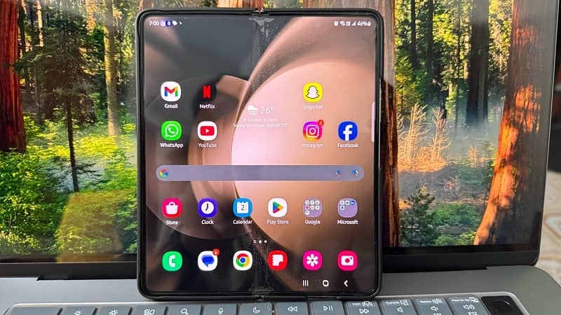 Galaxy Fold 5 2