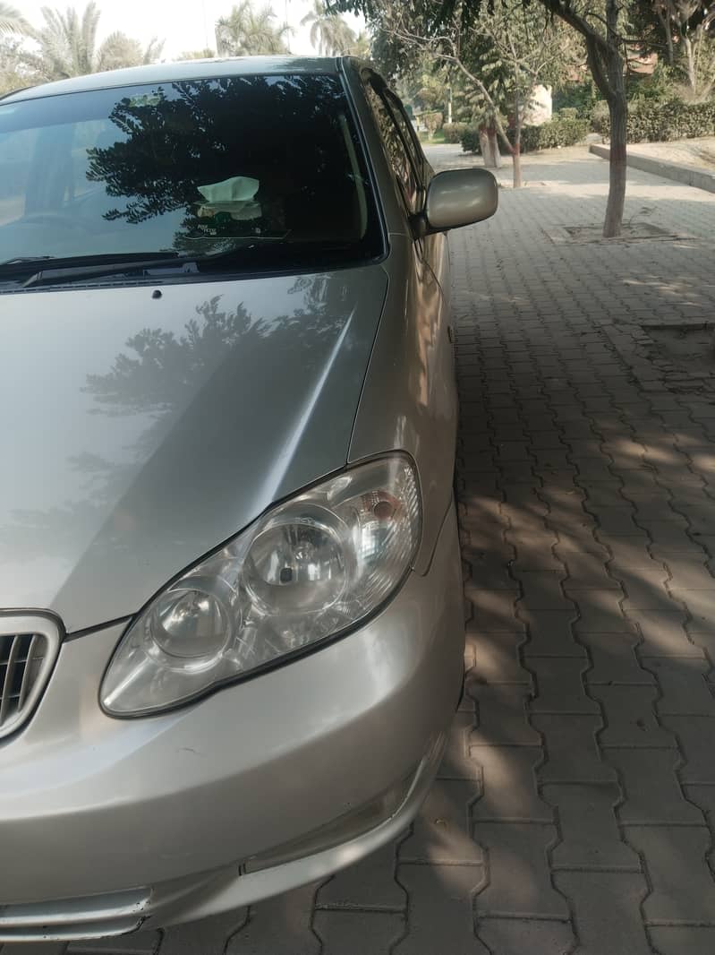 Toyota Corolla Altis 2005 10