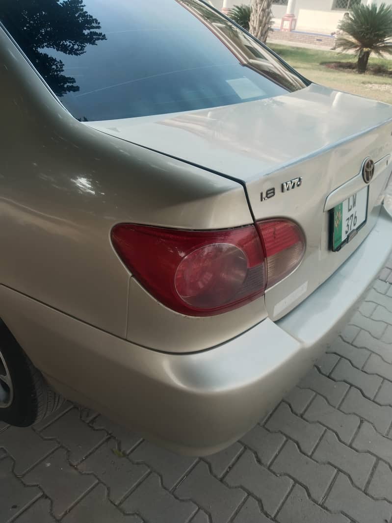 Toyota Corolla Altis 2005 14