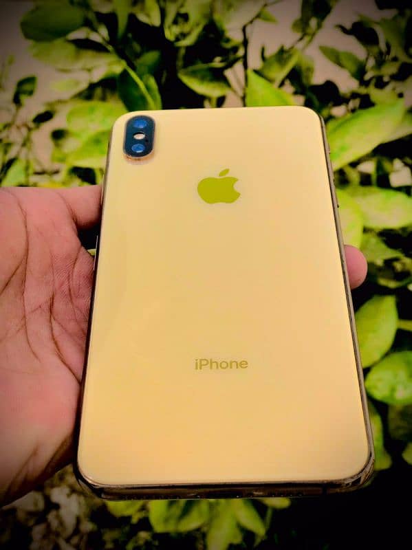 Iphone XS Max Bilkul Lush Condition 10by 10  ha JV 8