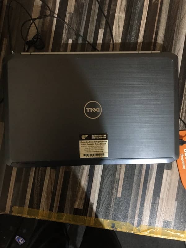 Dell laptop 128 SSD core i5 4