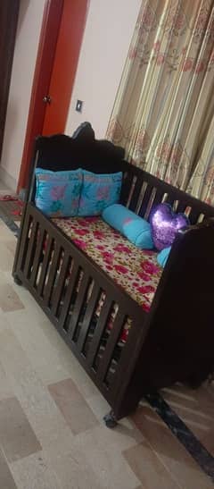 Baby bed/ Cot