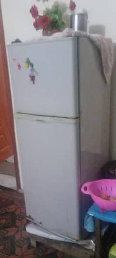 dawlance refrigerator