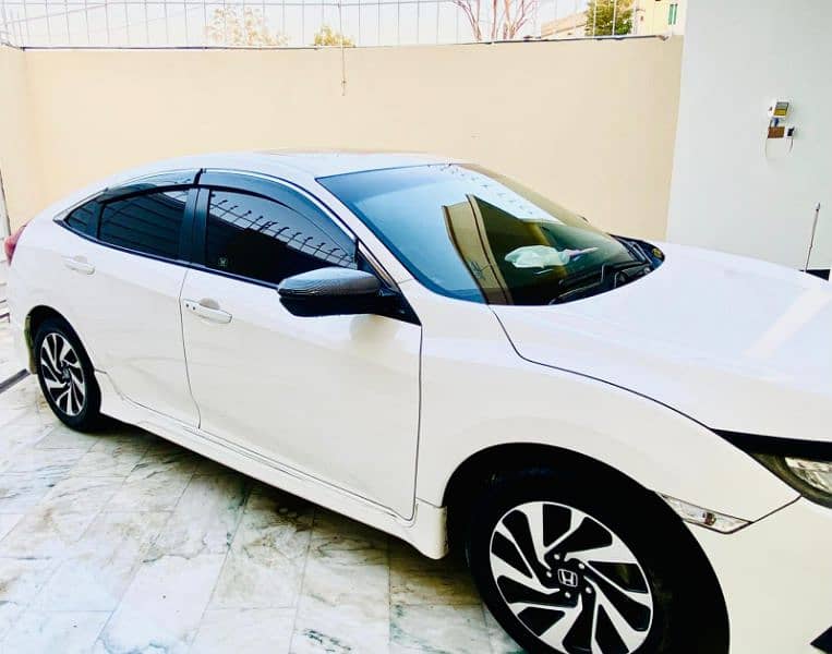 Honda Civic VTi Oriel Prosmatec 2019 11