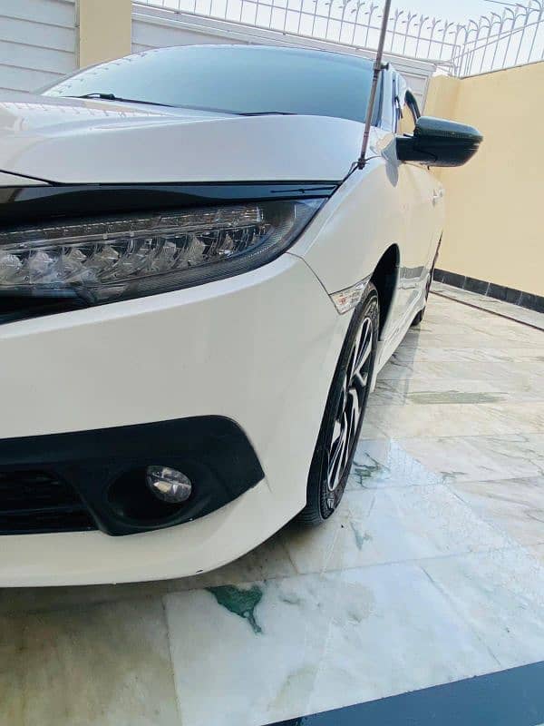 Honda Civic VTi Oriel Prosmatec 2019 12