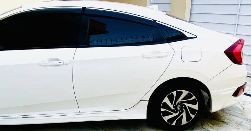 Honda Civic VTi Oriel Prosmatec 2019 13