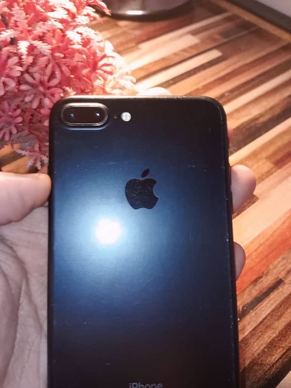 Iphone 7plus for sale~ 4