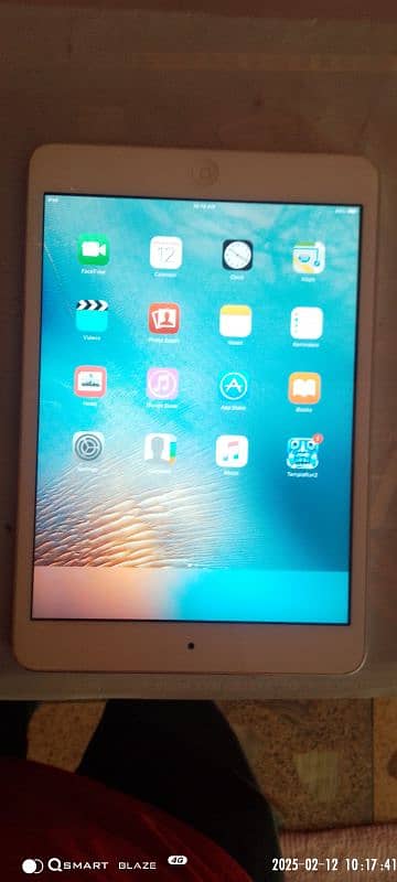 Apple tab 1st gen for sale in Karachi 03141252173 only call no chat 0