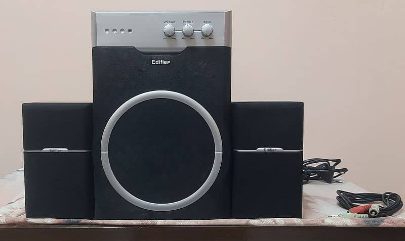 Edifier Speaker 1