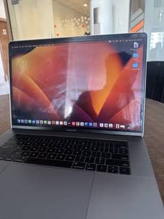 Macbook pro 2018 model