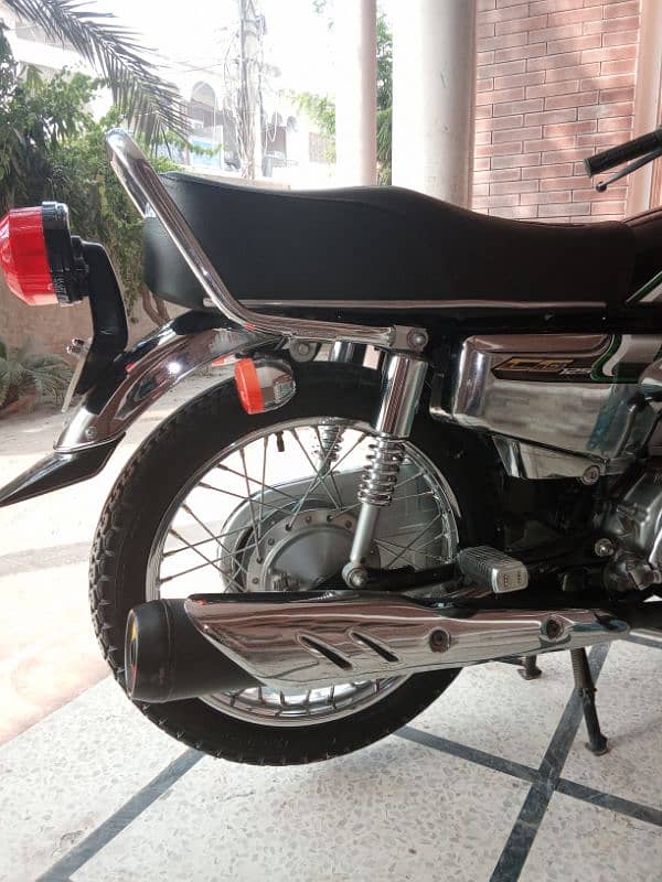 Honda CG 125special edition 2022/23 12