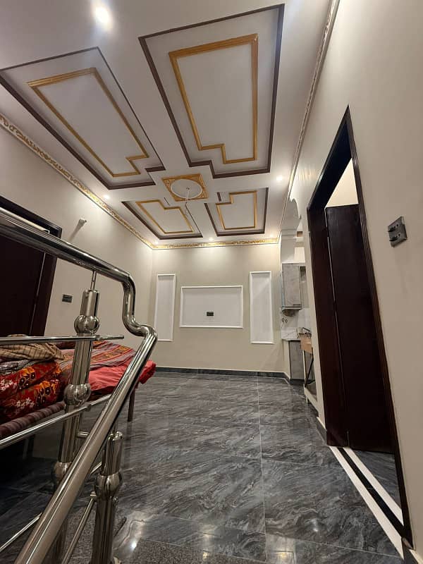 "Modern 3 Marla Double-Story House, Perfectly Located Near Gajjumatah Metro in Shahid Town!" 2