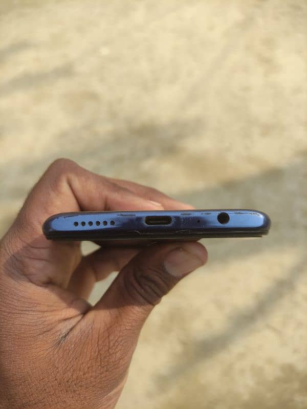 infinix Note 10 pro 6 128 box Sath ha 4