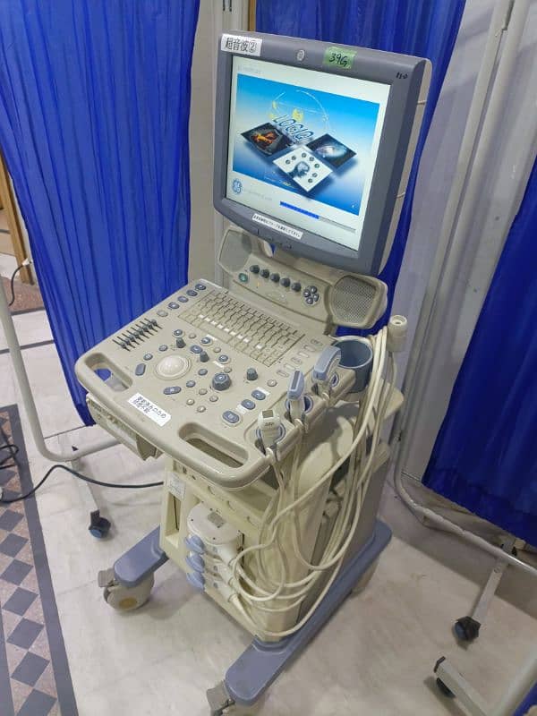 Ultrasound Machine 5